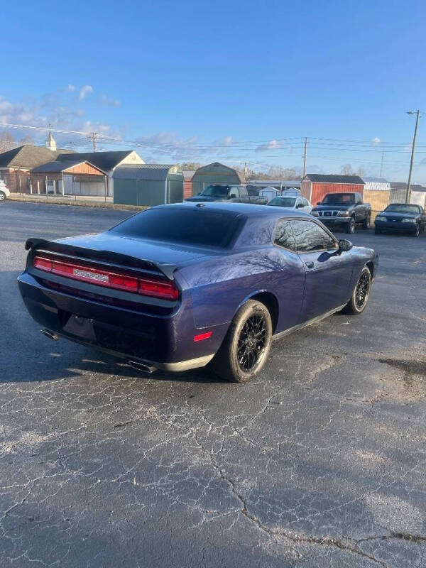 2014 Dodge Challenger SXT