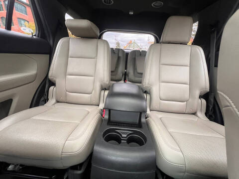 2012 Ford Explorer Limited