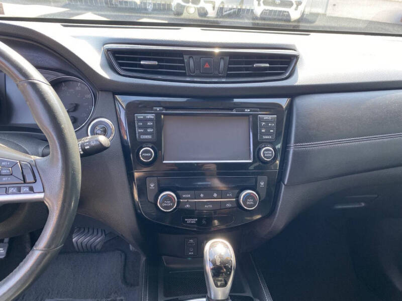 2017 Nissan Rogue