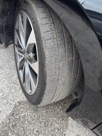 2020 Nissan Maxima Platinum