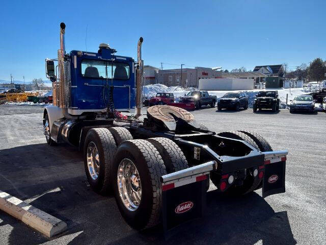 2018 Peterbilt 389