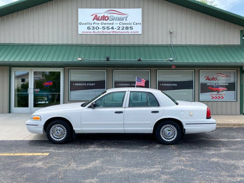 2000 Ford Crown Victoria for sale at AutoSmart in Oswego IL