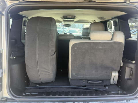 2005 HUMMER H2