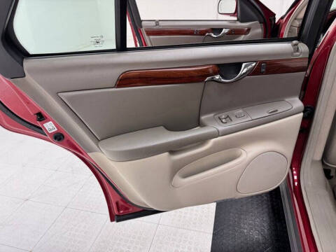 2004 Cadillac DeVille