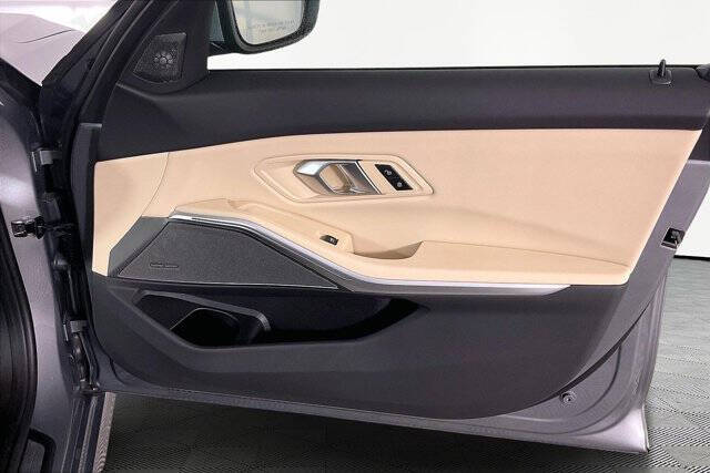 2025 BMW 3 Series 330i xDrive