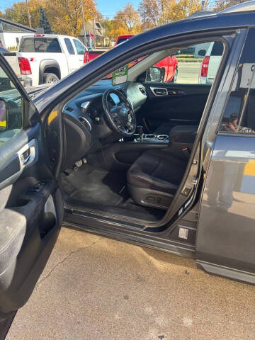 2014 Nissan Pathfinder SV