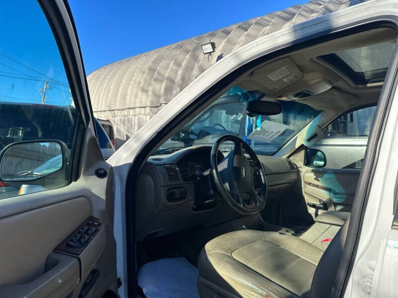 2002 Ford Explorer XLT