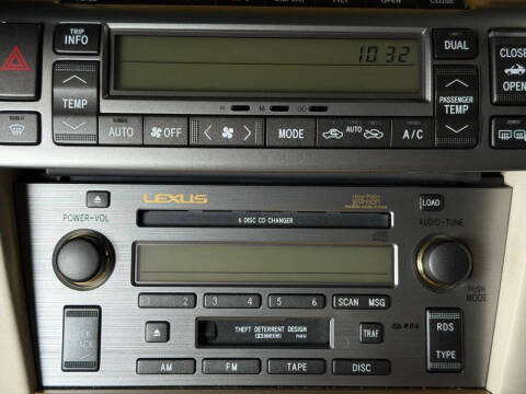 2004 Lexus SC 430