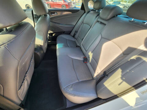 2015 Hyundai Sonata Hybrid Limited