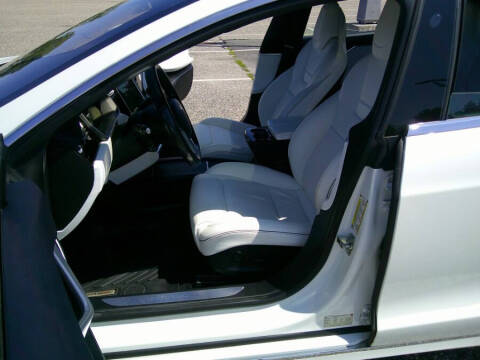 2017 Tesla Model S