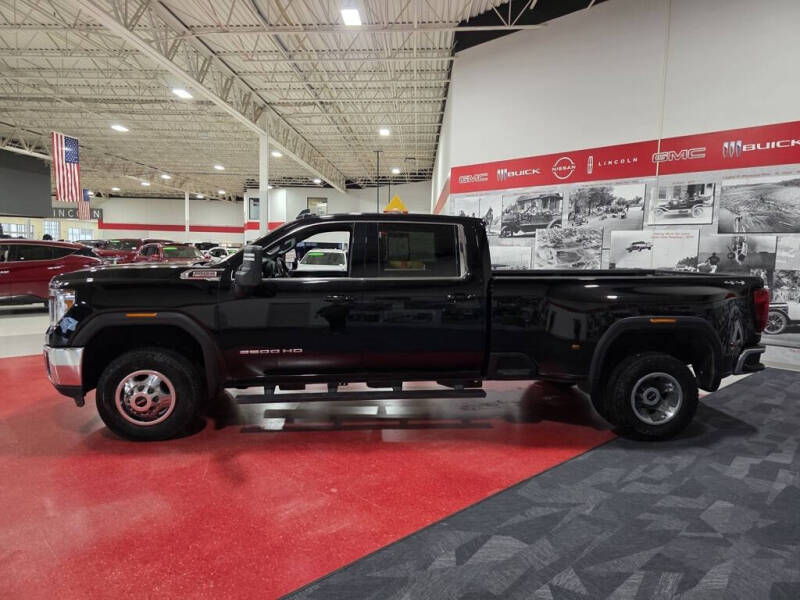 2023 GMC Sierra 3500HD