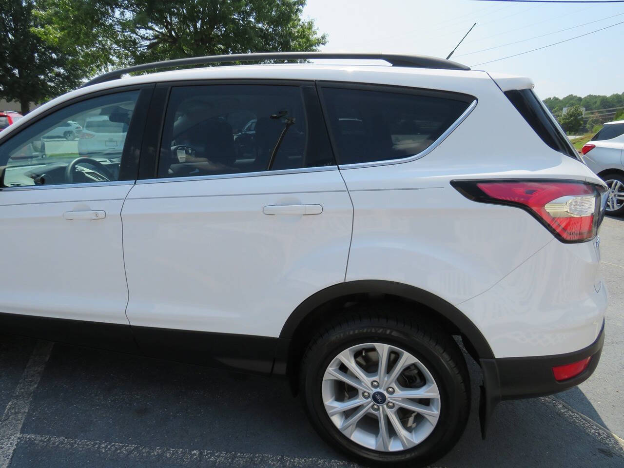 2018 Ford Escape for sale at Colbert's Auto Outlet in Hickory, NC