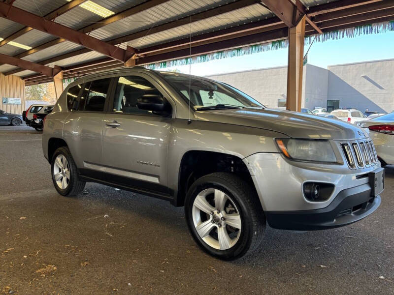2016 Jeep Compass Sport