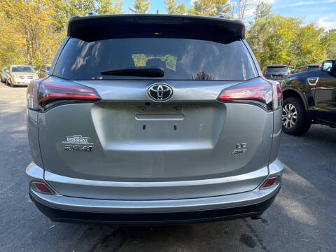 2016 Toyota RAV4 LE