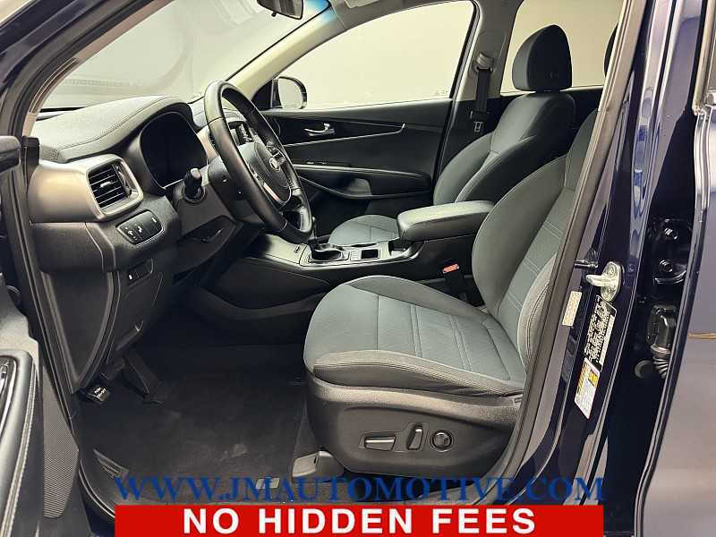 2020 Kia Sorento S V6