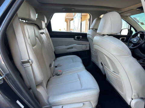 2021 Kia Sorento S
