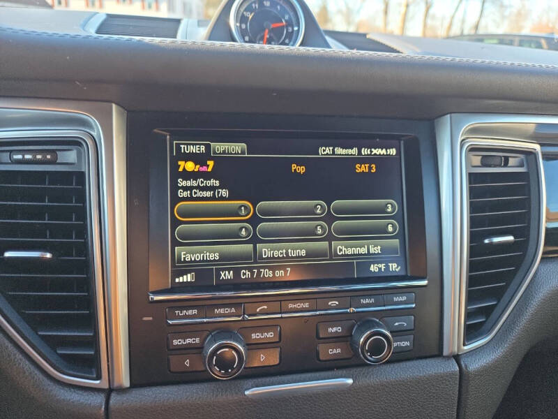 2015 Porsche Macan S