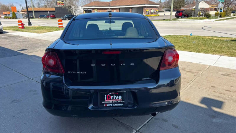 2014 Dodge Avenger SE