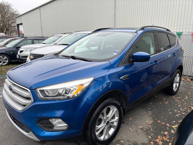 2018 Ford Escape SEL photo 10