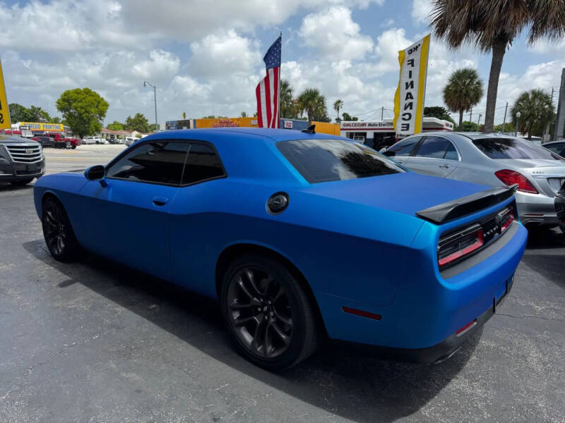 2022 Dodge Challenger