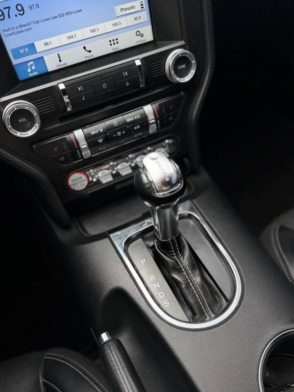 2017 Ford Mustang EcoBoost Premium