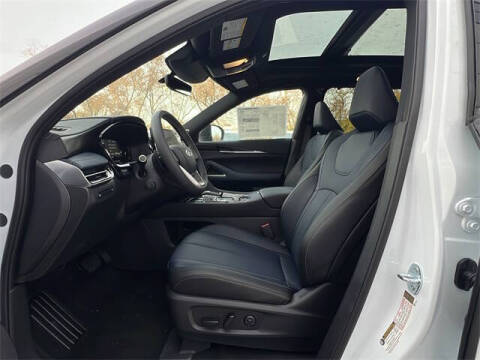 2026 Infiniti QX60 Sport