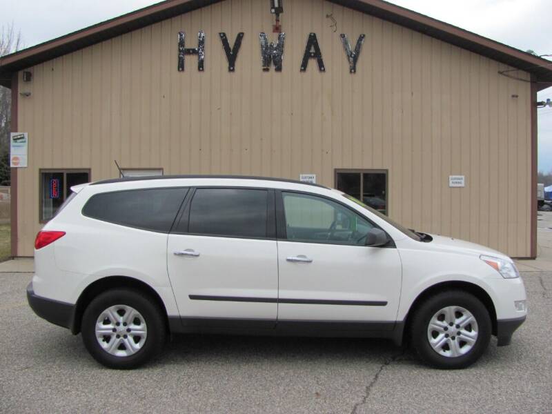 2011 Chevrolet Traverse for sale at HyWay Auto Sales in Holland MI