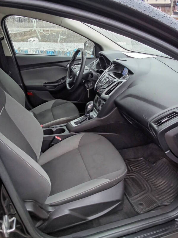 2013 Ford Focus SE