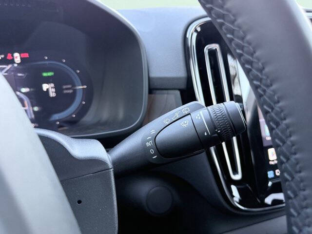 2024 Volvo XC40 Recharge Plus