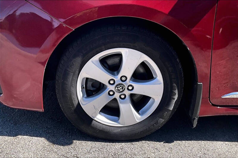 2018 Toyota Sienna LE 8-Passenger