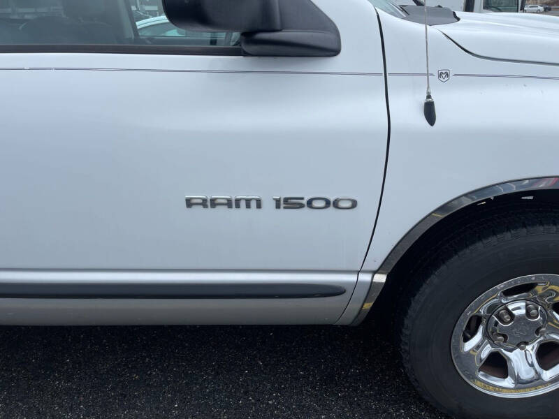 2004 Dodge Ram 1500 SLT