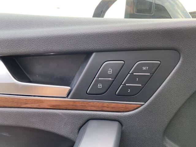 2023 Audi Q5 quattro S line Prem Plus 45 TFSI
