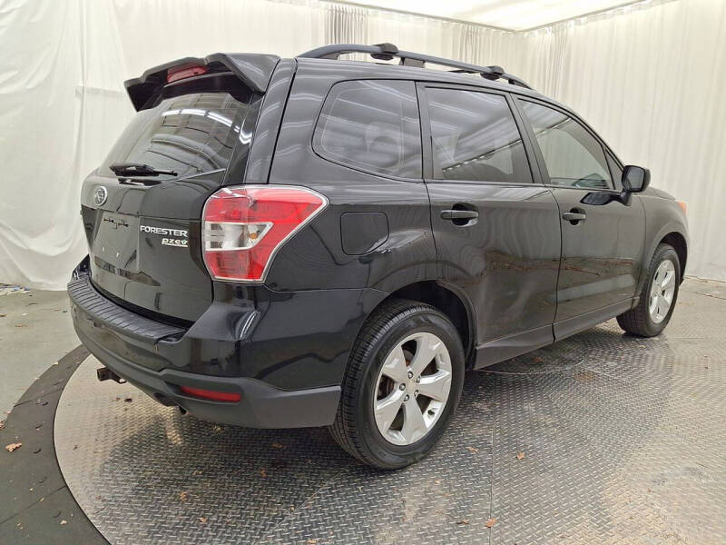 2016 Subaru Forester 2.5i