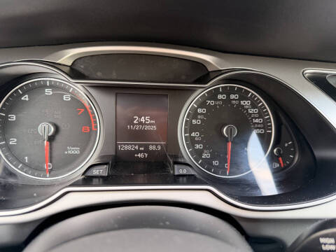 2016 Audi A4 2.0T quattro Premium