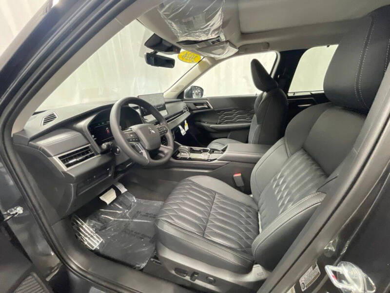 2026 Mitsubishi Outlander SEL