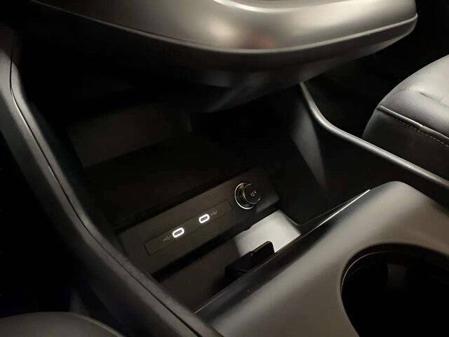 2024 Audi Q4 e-tron quattro Premium 55