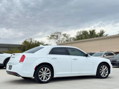2017 Chrysler 300 C
