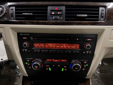 2012 BMW 3 Series 328i