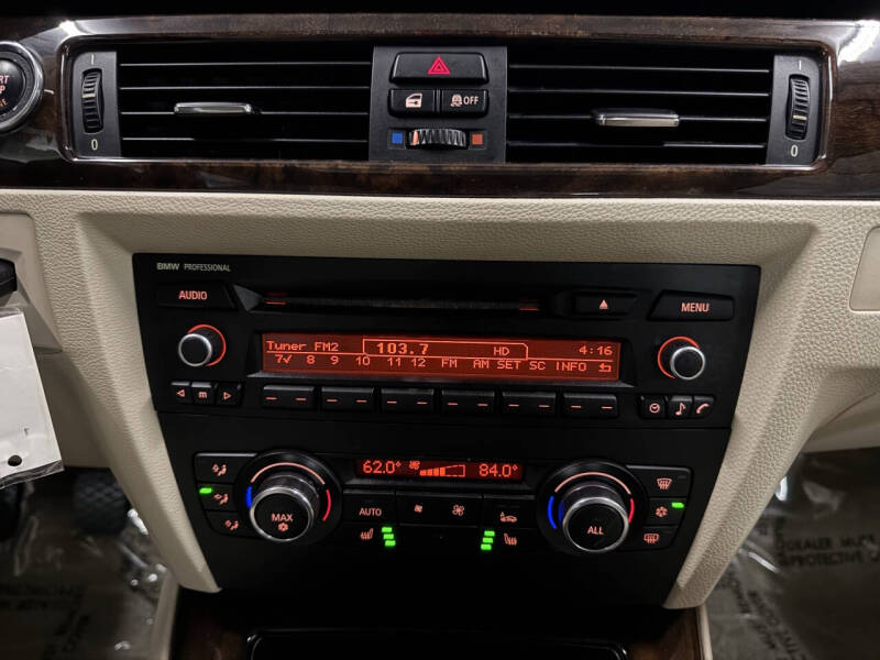 2012 BMW 3 Series 328i