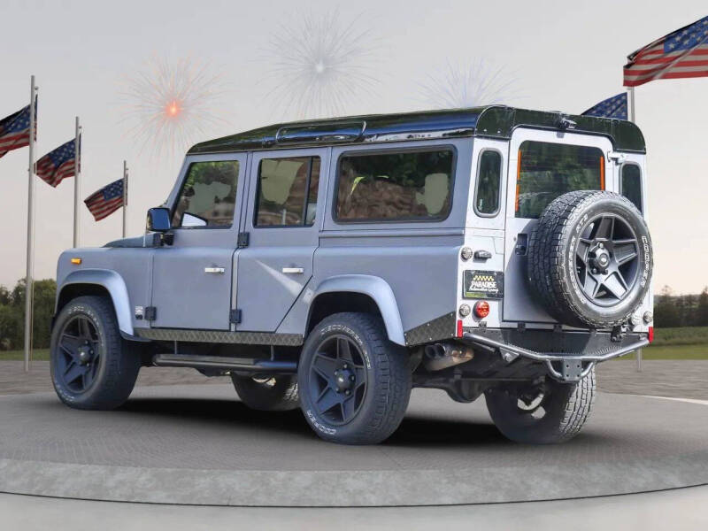 1984 Land Rover Defender