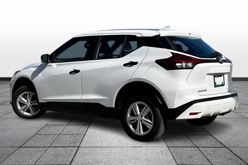 2022 Nissan Kicks S