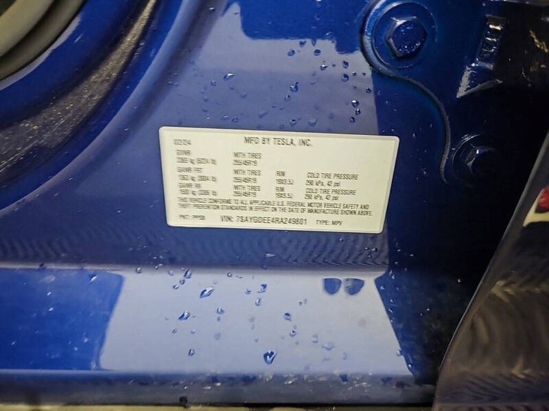 2024 Tesla Model Y Long Range