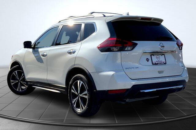 2020 Nissan Rogue SV