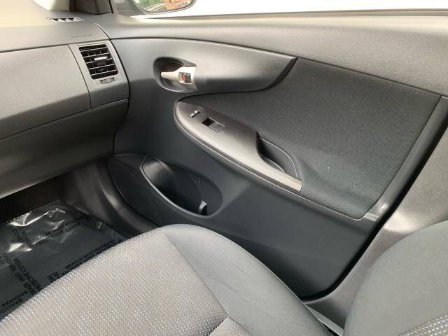 2009 Toyota Corolla S