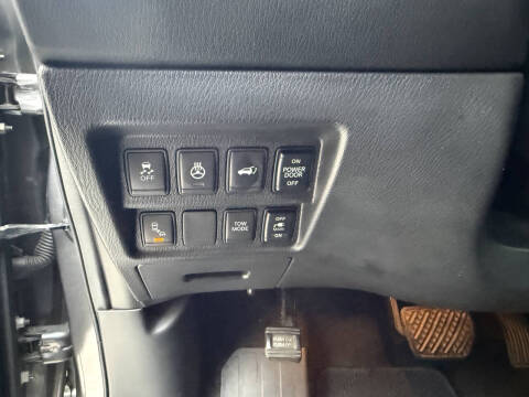 2015 Nissan Pathfinder Platinum