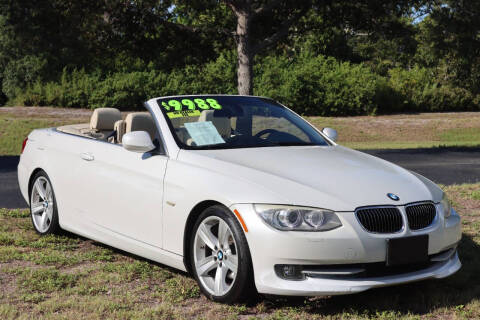 2011 BMW 3 Series 328i Photo