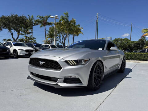 2016 Ford Mustang V6
