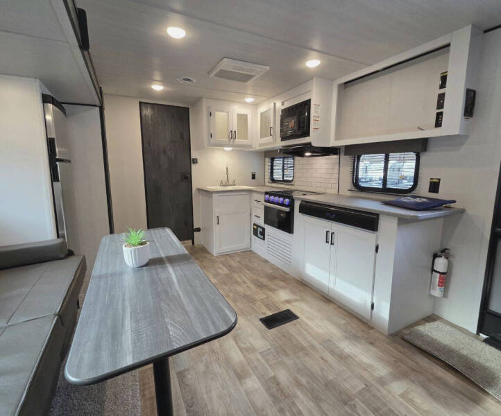 2022 Keystone RV Hideout