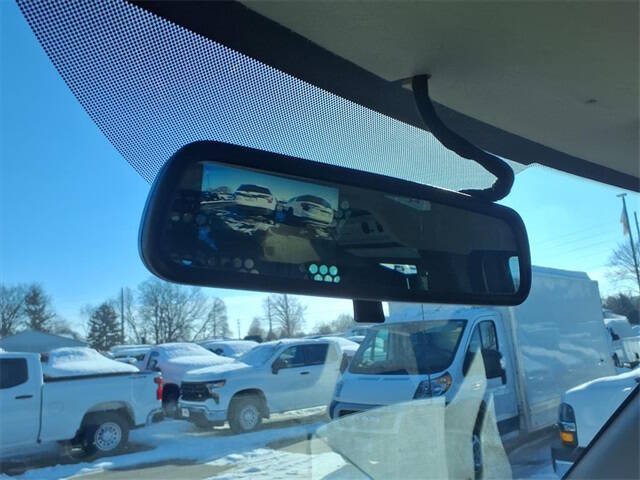 2024 Chevrolet Express 2500