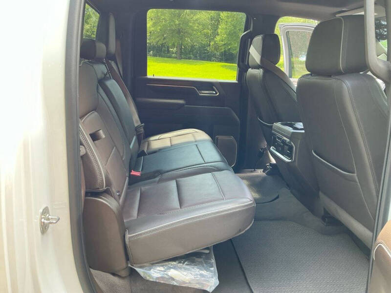 2025 GMC Sierra 3500HD